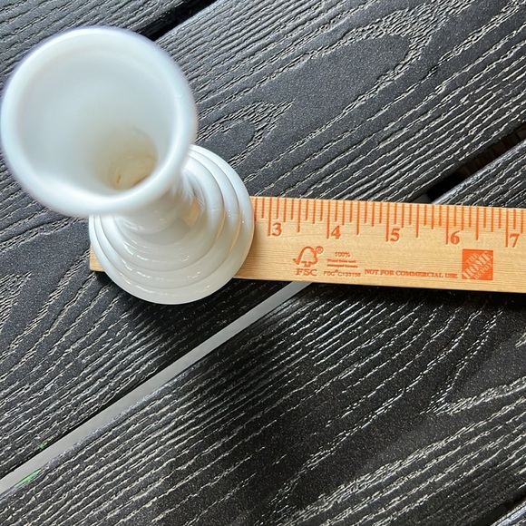 Elegant White Milk Glass Vase - Picture 3 of 5
